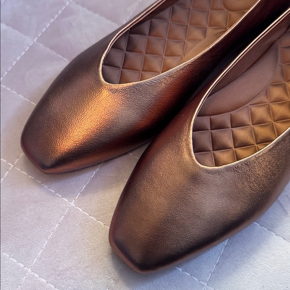 *NEW* BIRDIES CRANE FLATS RARE COPPER METALLIC 8.5 - Picture 4 of 10